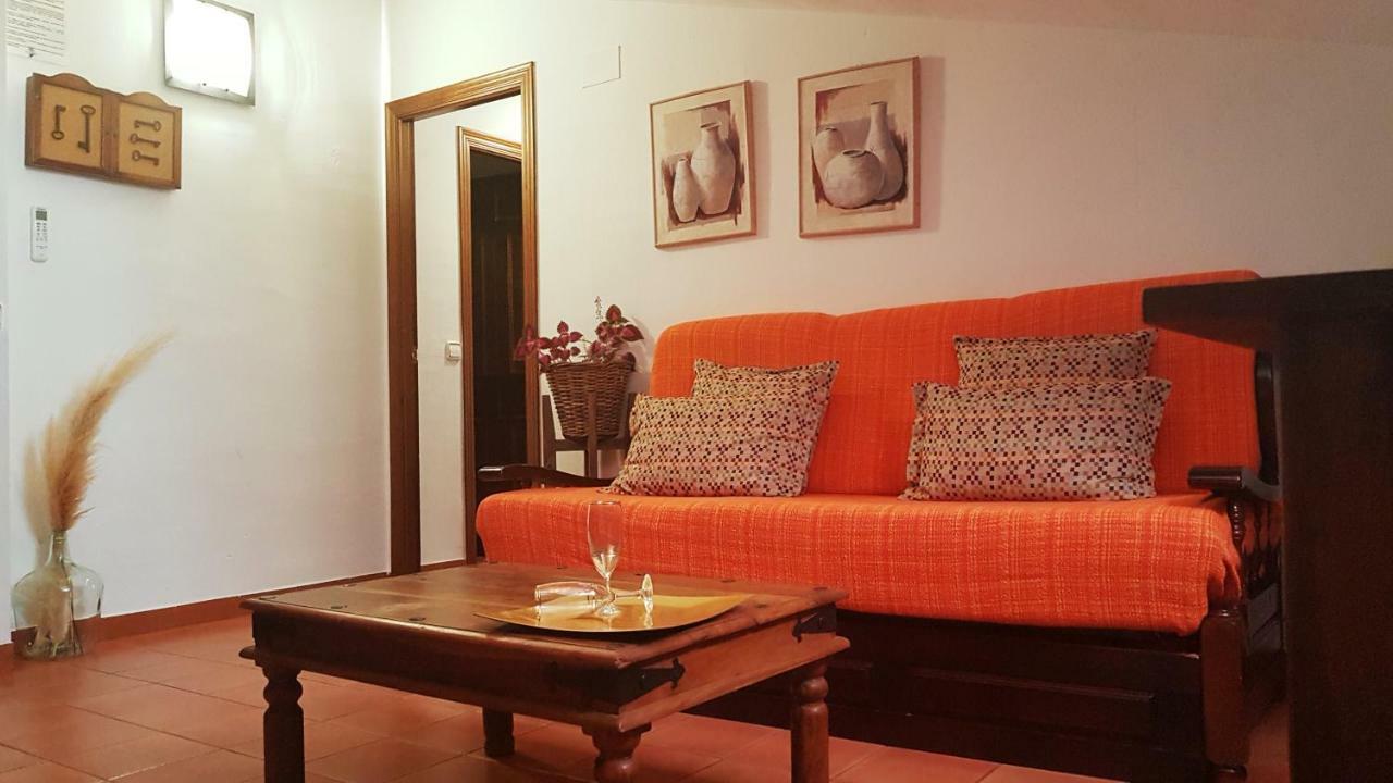 Apartamento 2 4/6 Pax Casa Rural El Sauce. A 2,5 Km De Cuenca Capital Nohales Esterno foto