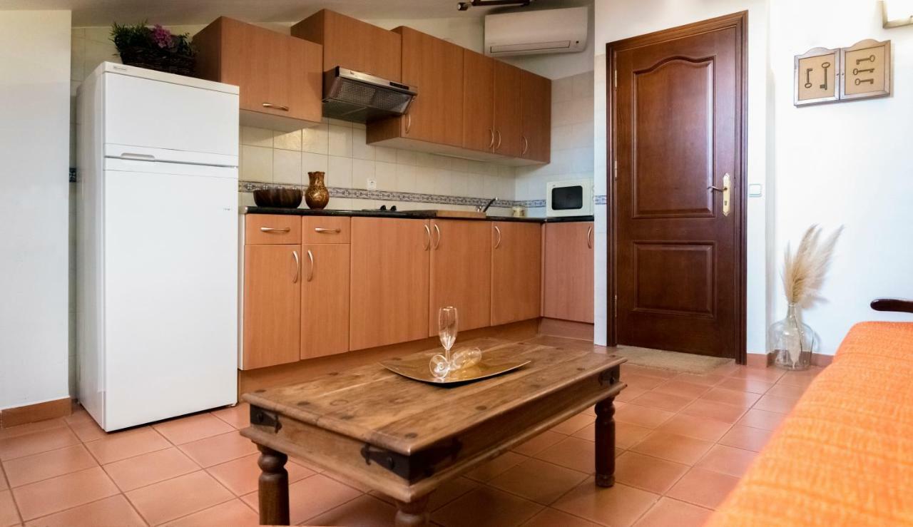 Apartamento 2 4/6 Pax Casa Rural El Sauce. A 2,5 Km De Cuenca Capital Nohales Esterno foto