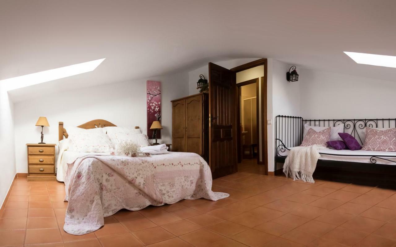 Apartamento 2 4/6 Pax Casa Rural El Sauce. A 2,5 Km De Cuenca Capital Nohales Esterno foto